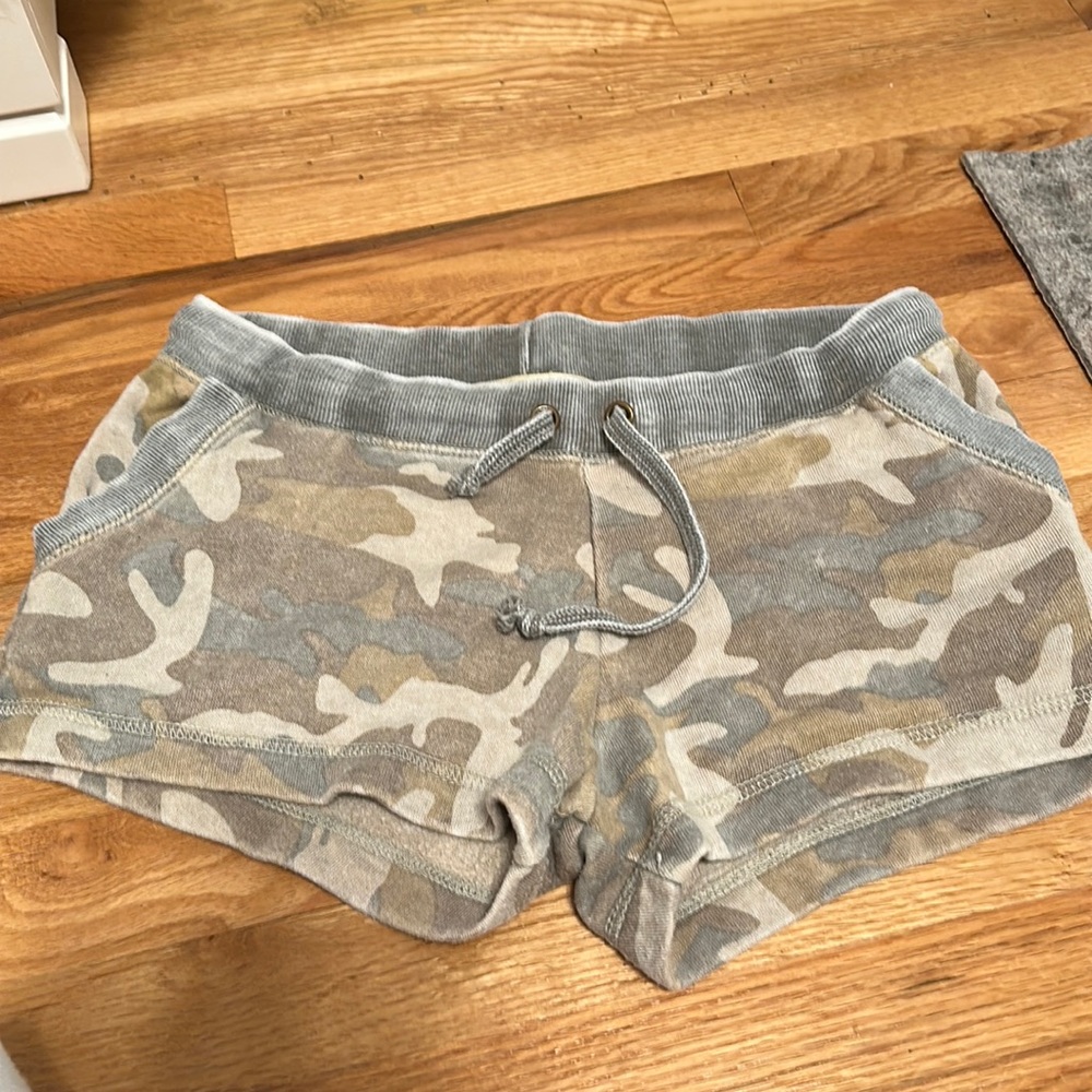 Vintage Havana size S comfy camp shorts